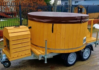 Balie Mobilne Z Piecem Friendly Spa Converted